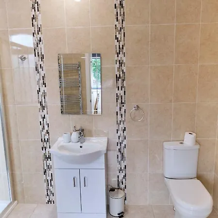 The Cloisters Vendégház