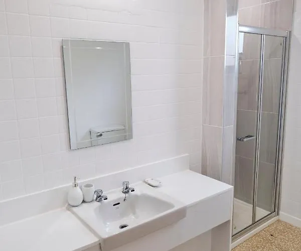 Konukevi The Cloisters