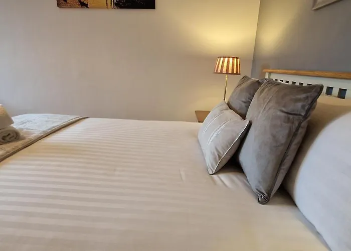 Konukevi The Cloisters Dingle