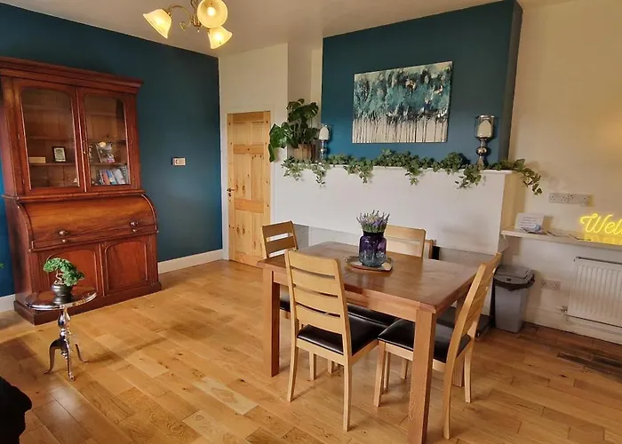 The Cloisters * Dingle